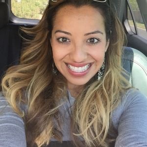 Meet your Posher, Becca